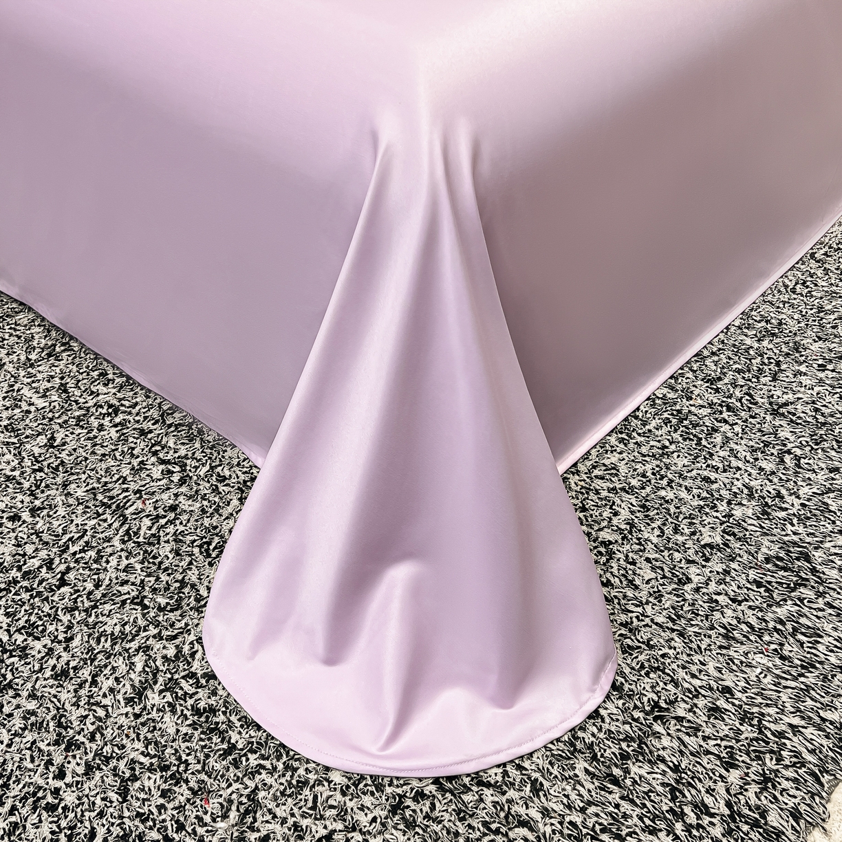 91家纺网 家纺一手货源 找家纺 色鬼布艺高端家居主号 2026新款水洗冰丝刺绣四件套花颜系列 花颜-芋泥紫