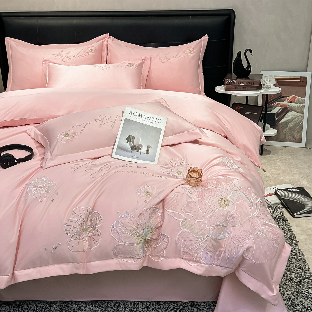 91家纺网 家纺一手货源 找家纺 色鬼布艺高端家居主号 2026新款水洗冰丝刺绣四件套花颜系列 花颜-温柔粉