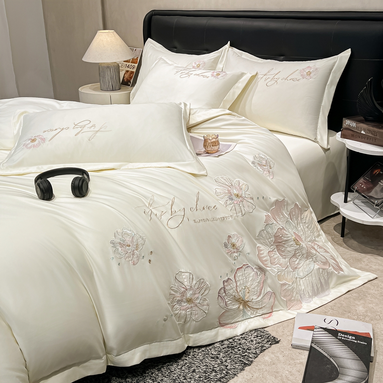 91家纺网 家纺一手货源 找家纺 色鬼布艺高端家居主号 2026新款水洗冰丝刺绣四件套花颜系列 花颜-纯洁白