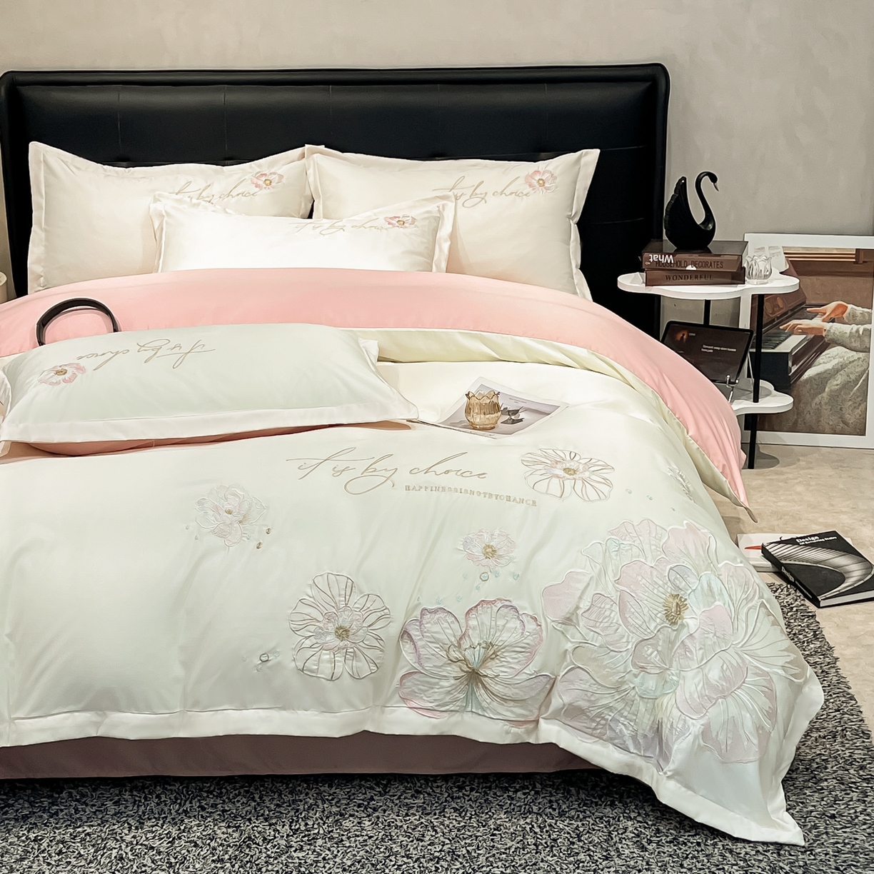 91家纺网 家纺一手货源 找家纺 色鬼布艺高端家居主号 2026新款水洗冰丝刺绣四件套花颜系列 花颜-白桃