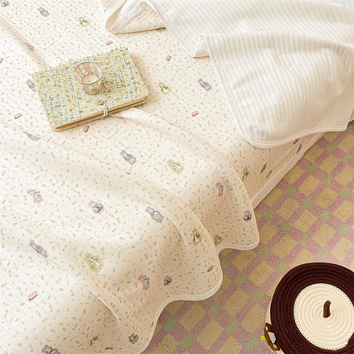 91家纺网 家纺一手货源 找家纺 布凡家居 2026款A类全棉纯棉空气印花夏被盖毯幼儿园午睡盖毯 儿童盖毯-比得兔