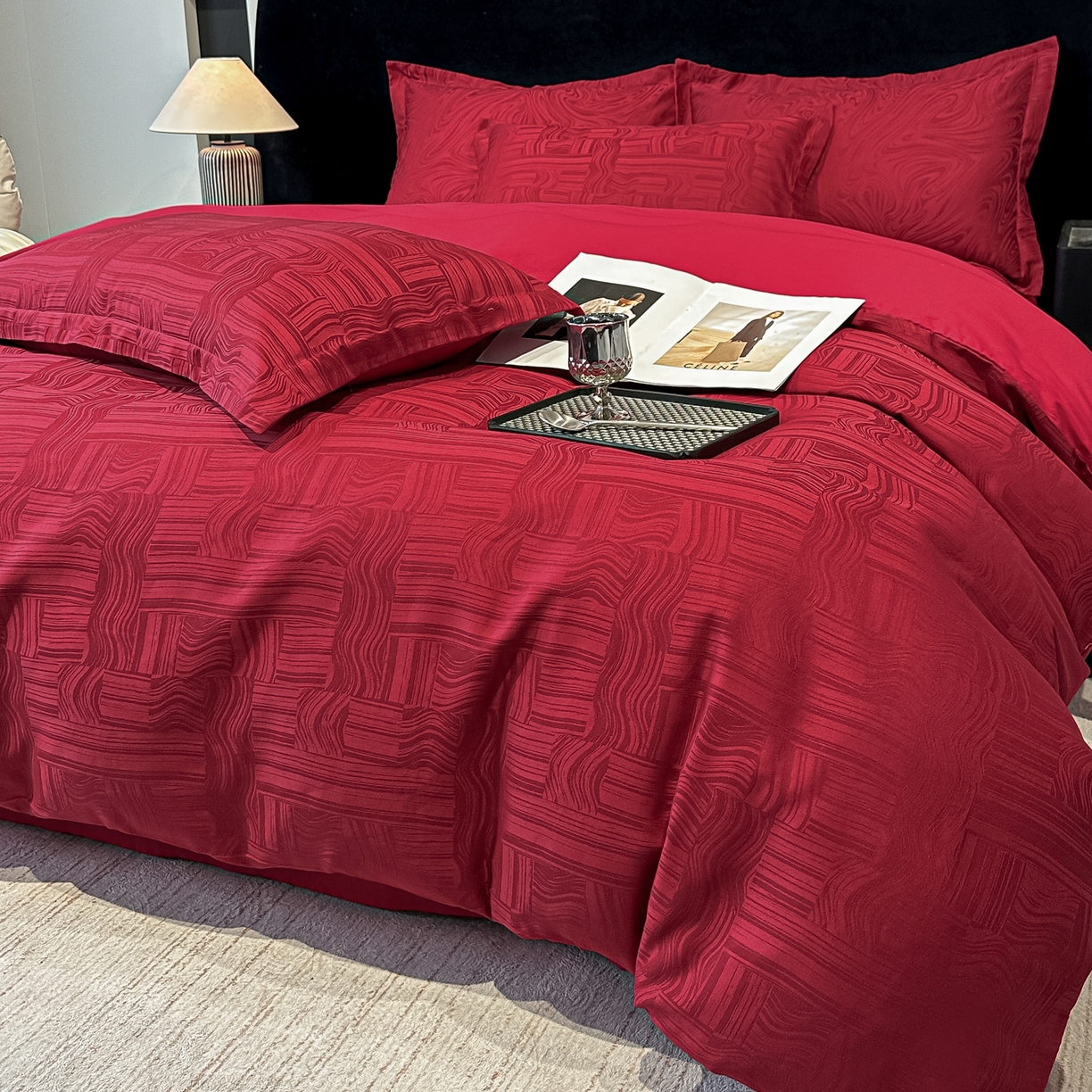 91家纺网 家纺一手货源 找家纺 （总）宅家居 2026新款婚庆系列A类A版60支立体浮雕贡缎提花光泽绸缎感B版长绒棉纯棉四件套