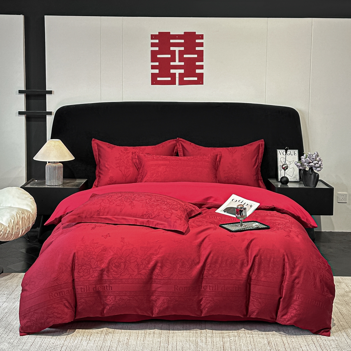 91家纺网 家纺一手货源 找家纺 宅家居 2026新款婚庆系列A类A版60支立体浮雕贡缎提花光泽绸缎感B版长绒棉纯棉四件套 恋曲花语-红