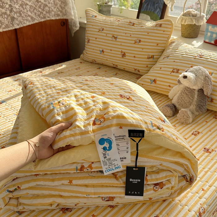 91家纺网 家纺一手货源 找家纺 （总）初念 2026新款高品质A类泡芙纱床盖夏被四件套-青提系列（晚风渐热，温柔续夏）