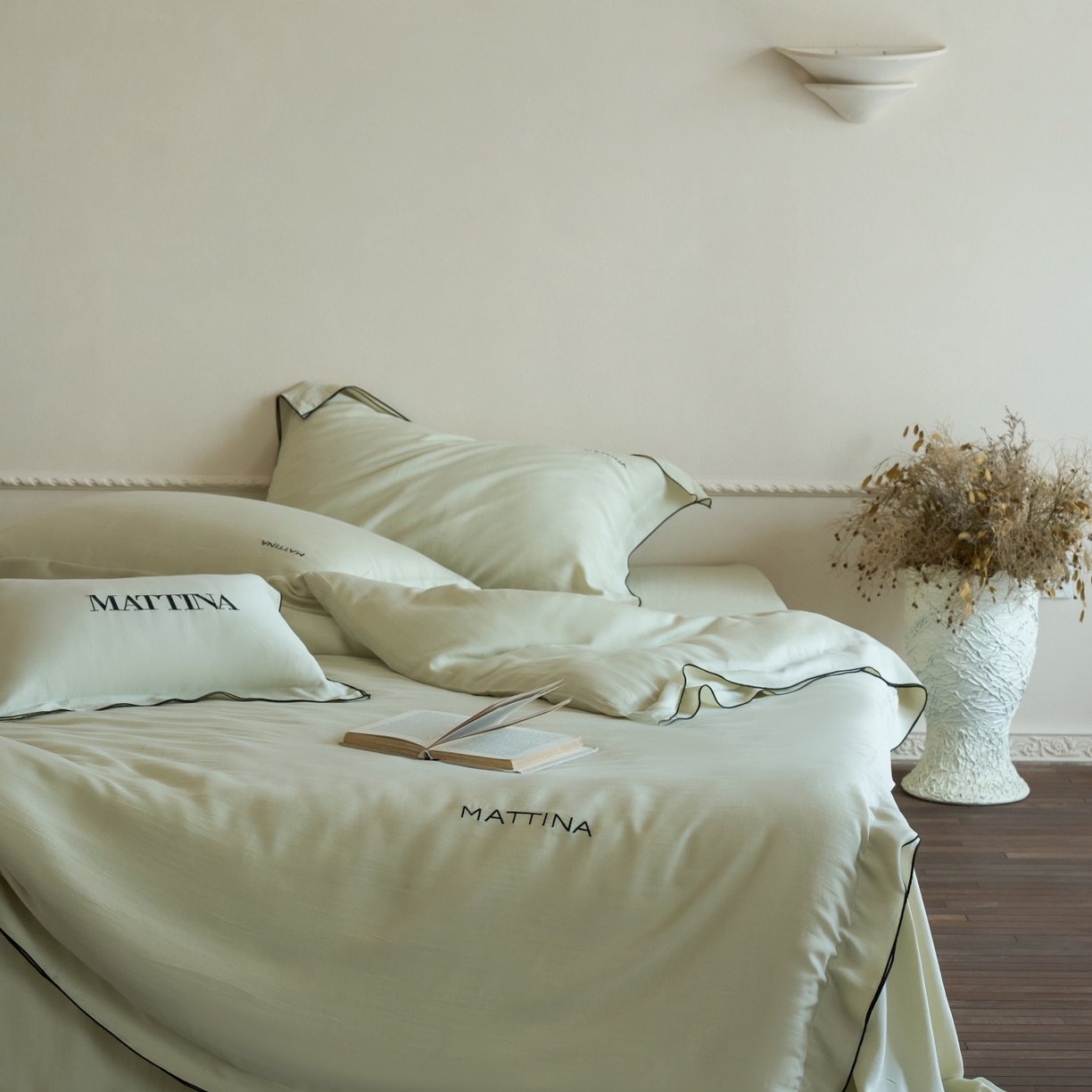 91家纺网 家纺一手货源 找家纺 （总）安莱生活 2026新款天丝砂洗母婴级A类（含报告）轻氧天丝叙“奶芙”刺绣四件套 奶芙系列