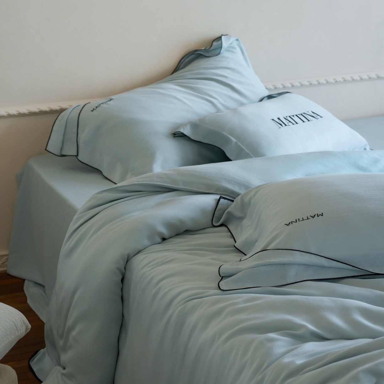 91家纺网 家纺一手货源 找家纺 （总）安莱生活 2026新款天丝砂洗母婴级A类（含报告）轻氧天丝叙“奶芙”刺绣四件套 奶芙系列