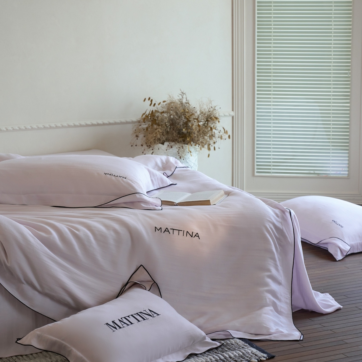 91家纺网 家纺一手货源 找家纺 安莱生活 2026新款天丝砂洗母婴级A类（含报告）轻氧天丝叙“奶芙”刺绣四件套 奶芙系列 奶芙-星光紫