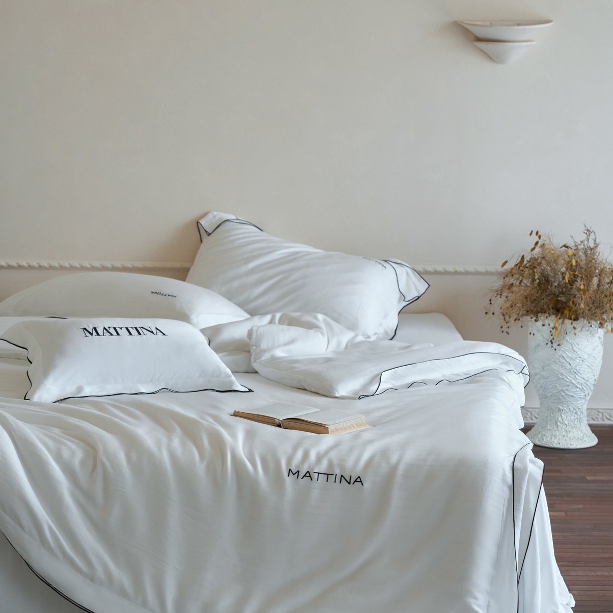 91家纺网 家纺一手货源 找家纺 安莱生活 2026新款天丝砂洗母婴级A类（含报告）轻氧天丝叙“奶芙”刺绣四件套 奶芙系列 奶芙-乳白