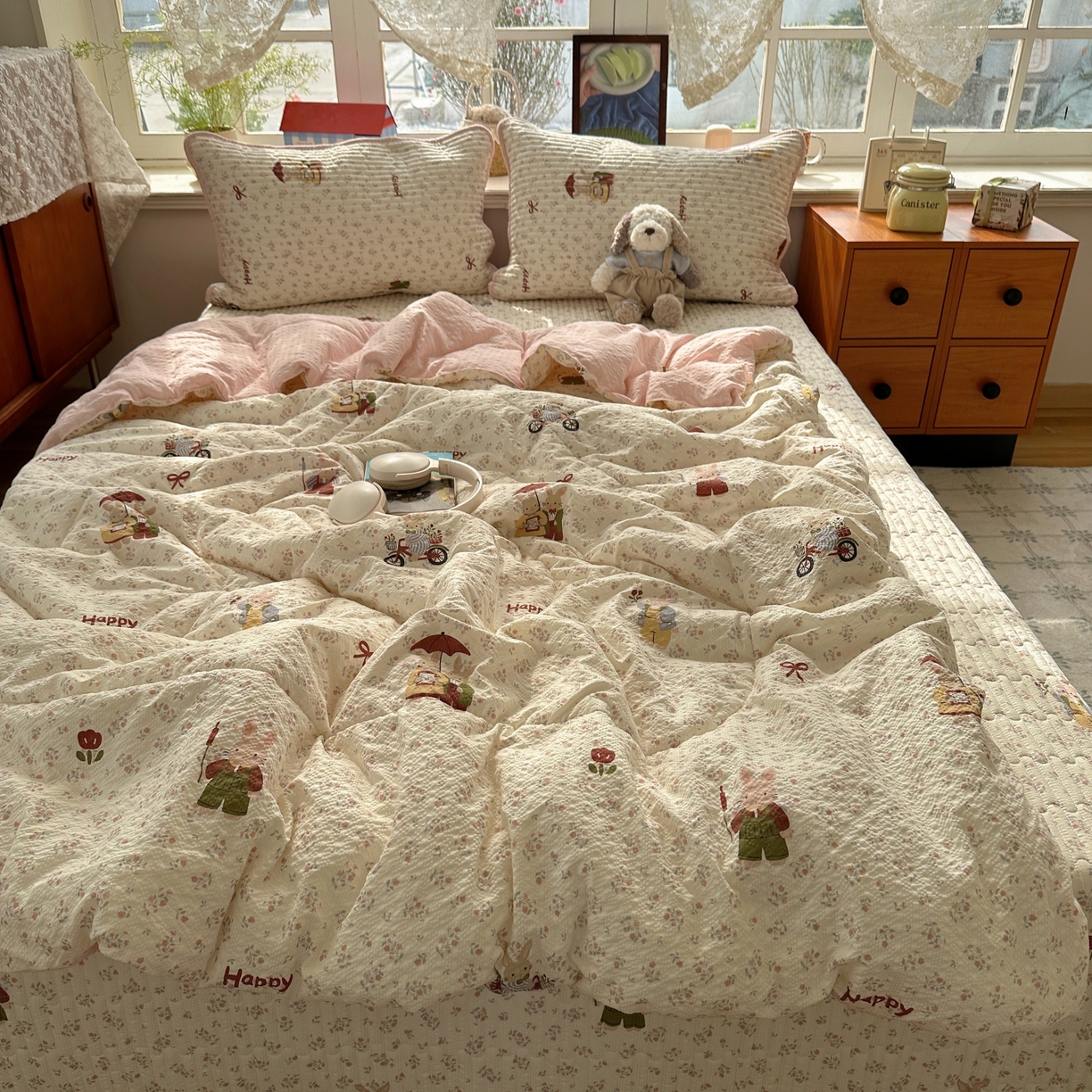 91家纺网 家纺一手货源 找家纺 初念 2026新款高品质A类泡芙纱床盖夏被四件套-青提系列（晚风渐热，温柔续夏） 青提-躲雨小兔