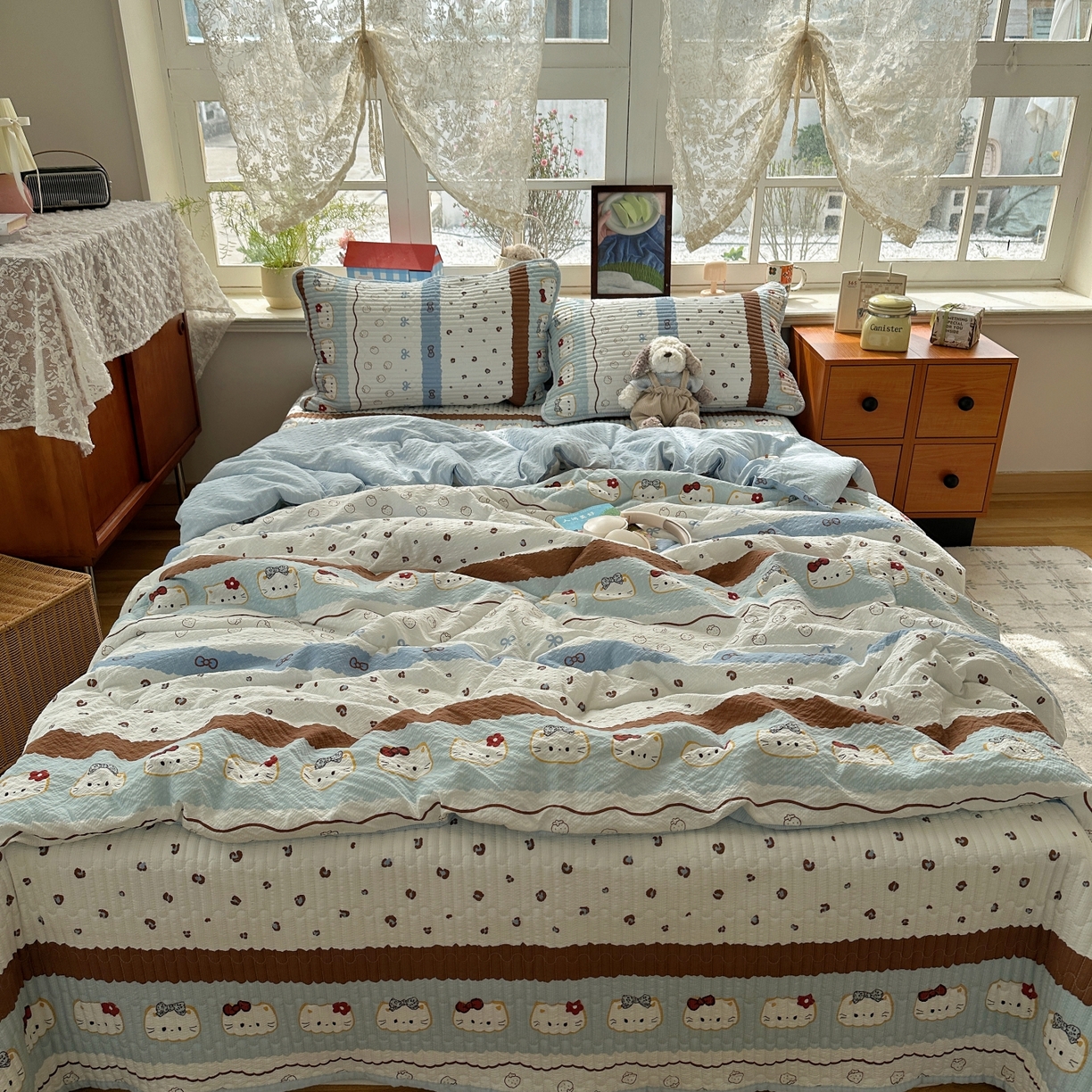 91家纺网 家纺一手货源 找家纺 初念 2026新款高品质A类泡芙纱床盖夏被四件套-青提系列（晚风渐热，温柔续夏） 青提-可可小猫条