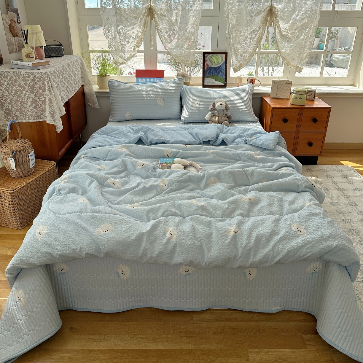 91家纺网 家纺一手货源 找家纺 初念 2026新款高品质A类泡芙纱床盖夏被四件套-青提系列（晚风渐热，温柔续夏） 青提-蓝领结狗