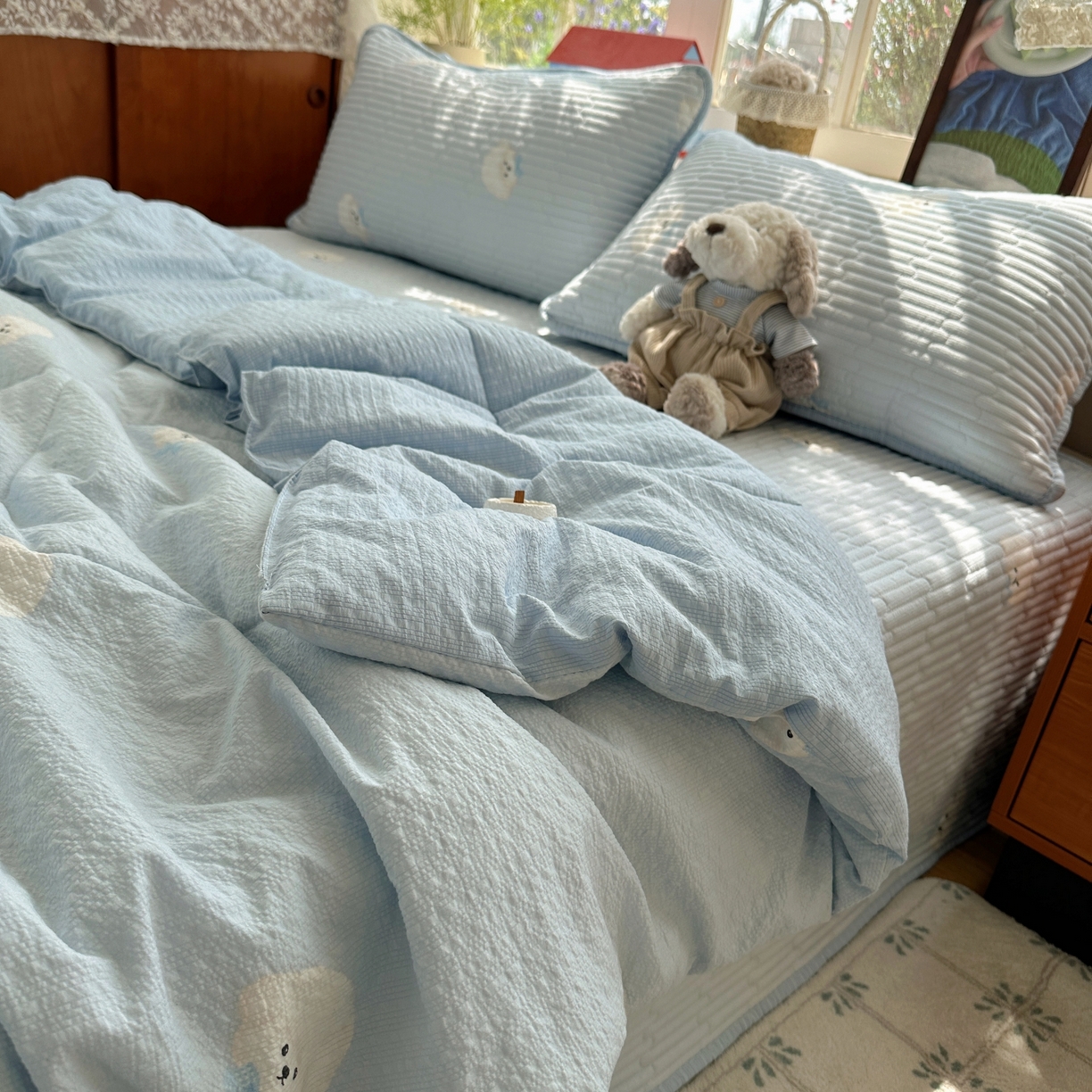 91家纺网 家纺一手货源 找家纺 初念 2026新款高品质A类泡芙纱床盖夏被四件套-青提系列（晚风渐热，温柔续夏） 青提-蓝领结狗