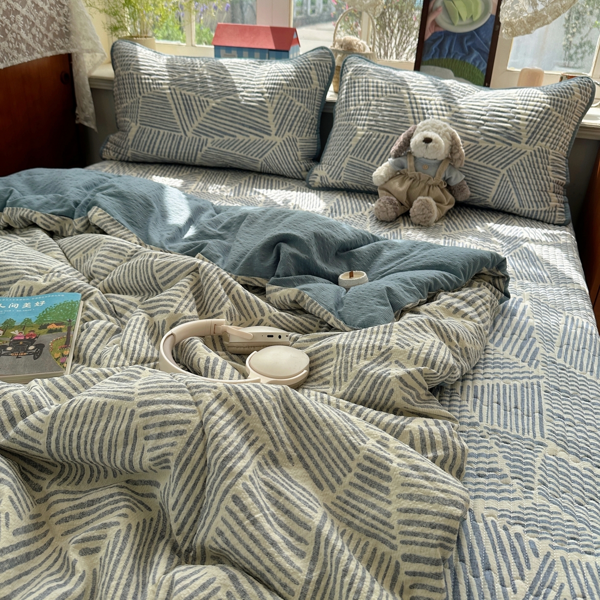 91家纺网 家纺一手货源 找家纺 初念 2026新款高品质A类泡芙纱床盖夏被四件套-青提系列（晚风渐热，温柔续夏） 青提-浅川纹