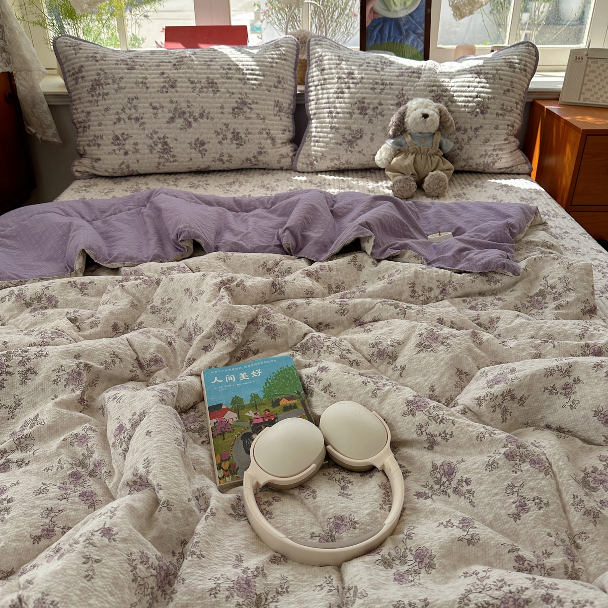 91家纺网 家纺一手货源 找家纺 初念 2026新款高品质A类泡芙纱床盖夏被四件套-青提系列（晚风渐热，温柔续夏） 青提-柔紫碎花屿