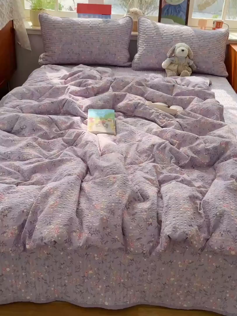 91家纺网 家纺一手货源 找家纺 初念 2026新款高品质A类泡芙纱床盖夏被四件套-青提系列（晚风渐热，温柔续夏） 青提-松间茶事