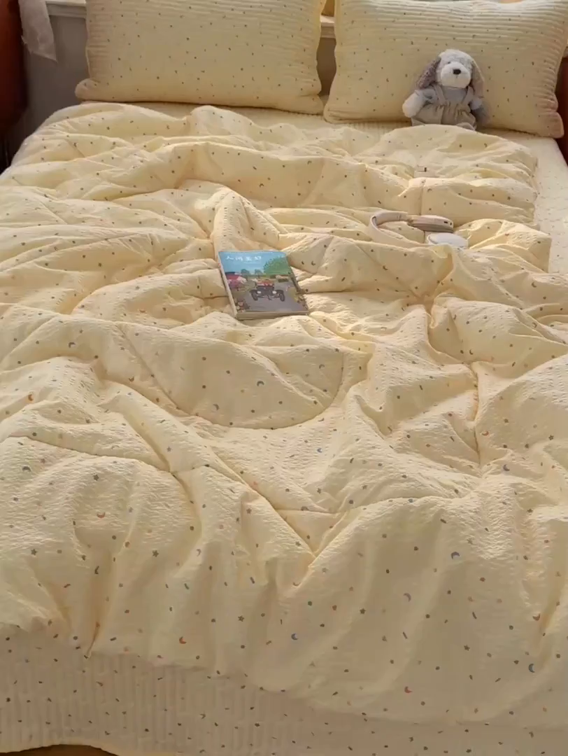 91家纺网 家纺一手货源 找家纺 初念 2026新款高品质A类泡芙纱床盖夏被四件套-青提系列（晚风渐热，温柔续夏） 青提-星月糖粒