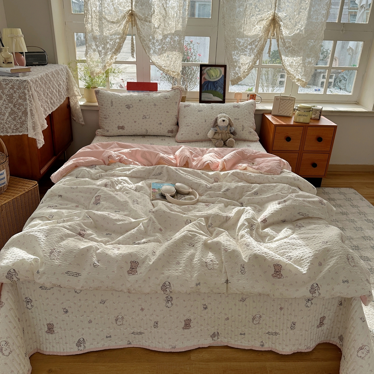 91家纺网 家纺一手货源 找家纺 初念 2026新款高品质A类泡芙纱床盖夏被四件套-青提系列（晚风渐热，温柔续夏） 青提-悦悦小兔