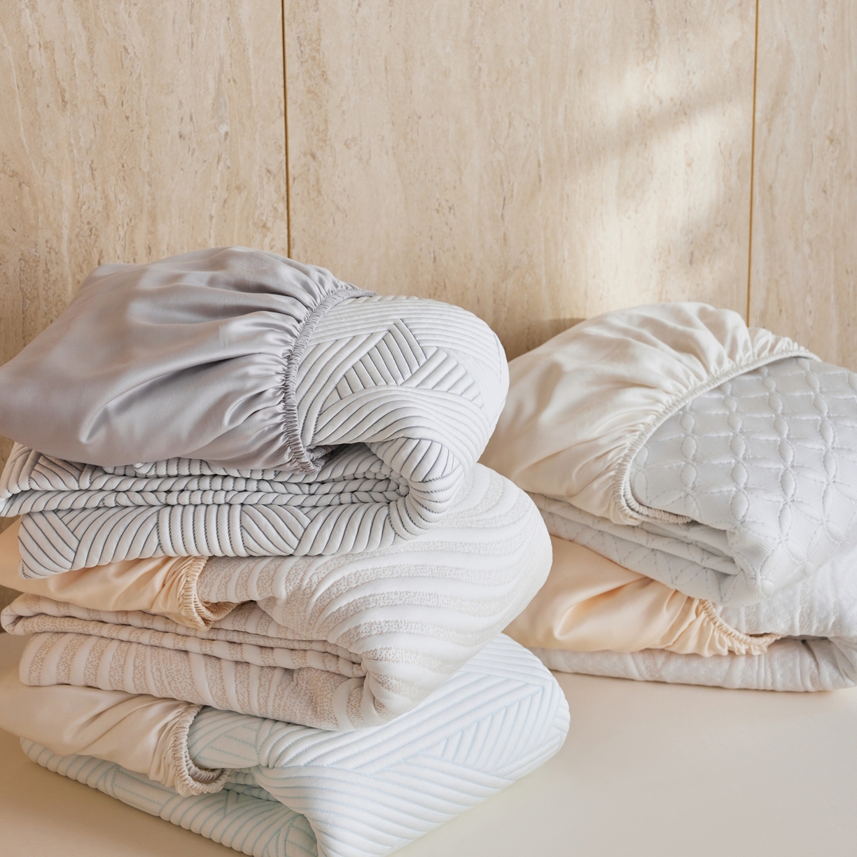 91家纺网 家纺一手货源 找家纺 安莱生活 2026新款A类“冰糕”高分子PE550D床笠款（含银丝款）三件套凉席-第一批 组合图仅供展示不可下单