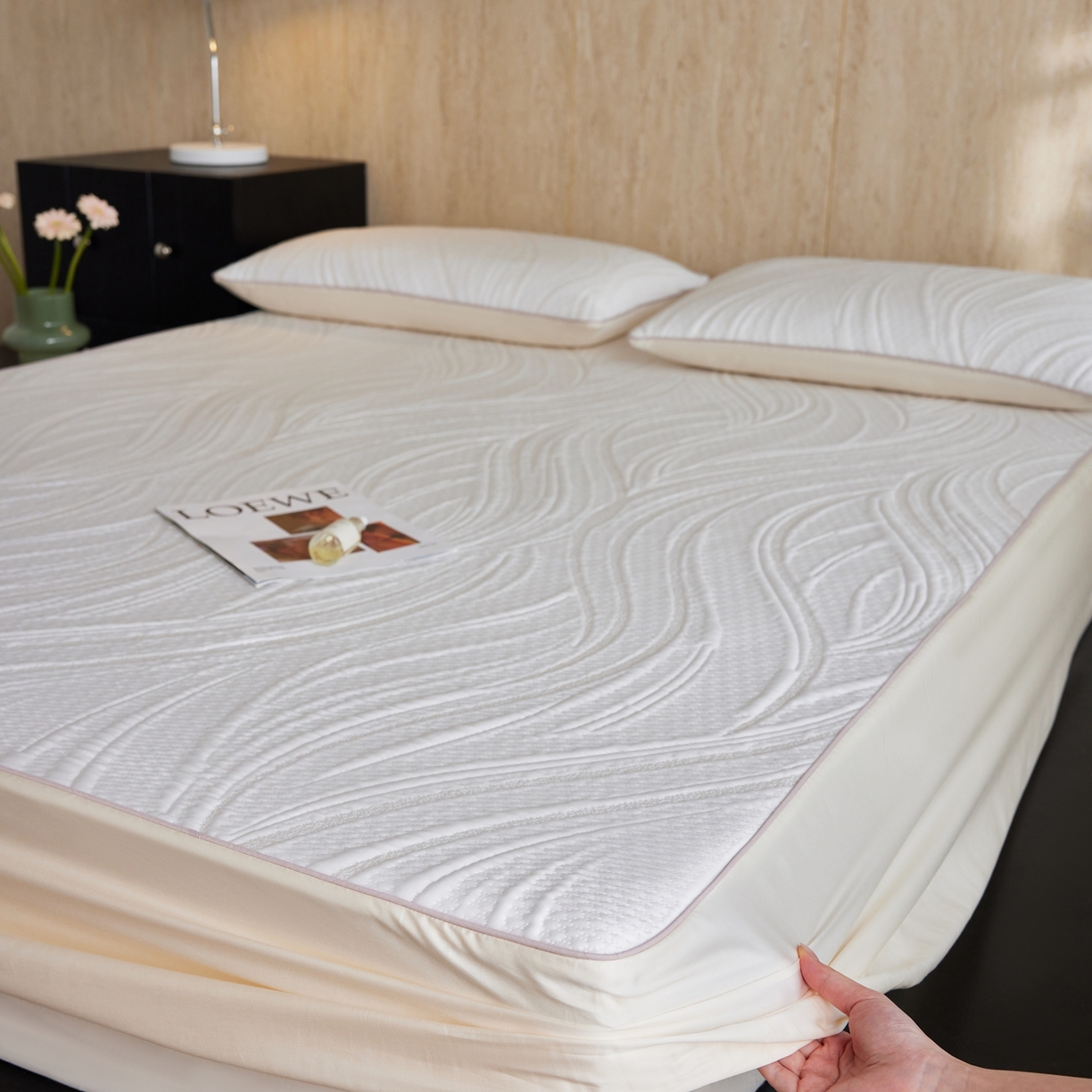 91家纺网 家纺一手货源 找家纺 安莱生活 2026新款A类“冰糕”高分子PE550D床笠款（含银丝款）三件套凉席-第一批 缦纱