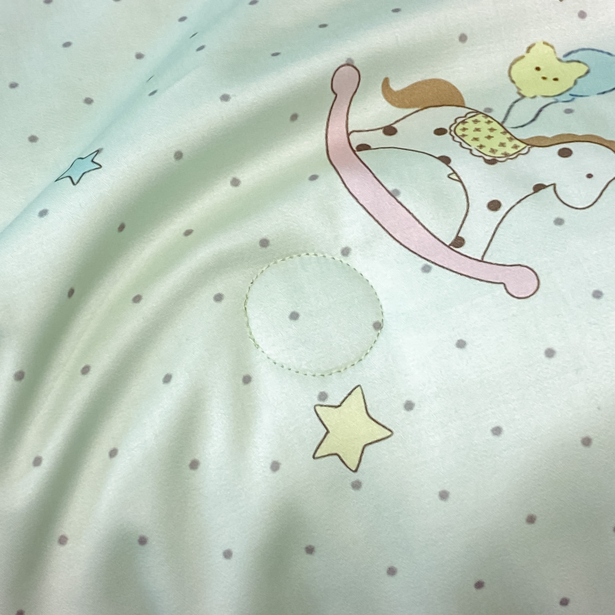 91家纺网 家纺一手货源 找家纺 （总）新方向 2026数码印花A类20%蚕丝天丝棉夏被四件套 65%60s兰精天丝 35%100支长绒棉-欢乐马