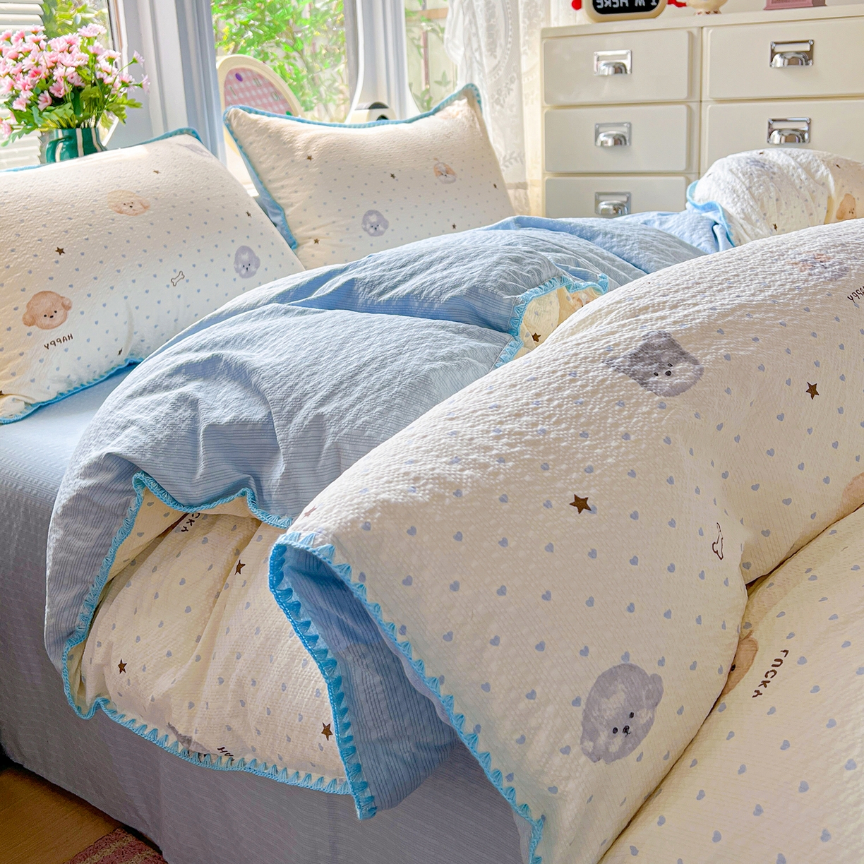 91家纺网 家纺一手货源 找家纺 恒尚居 2026新款泡芙纱四件套贝壳绣边床盖套件单被套床单床笠 【宠物天地】贝壳边