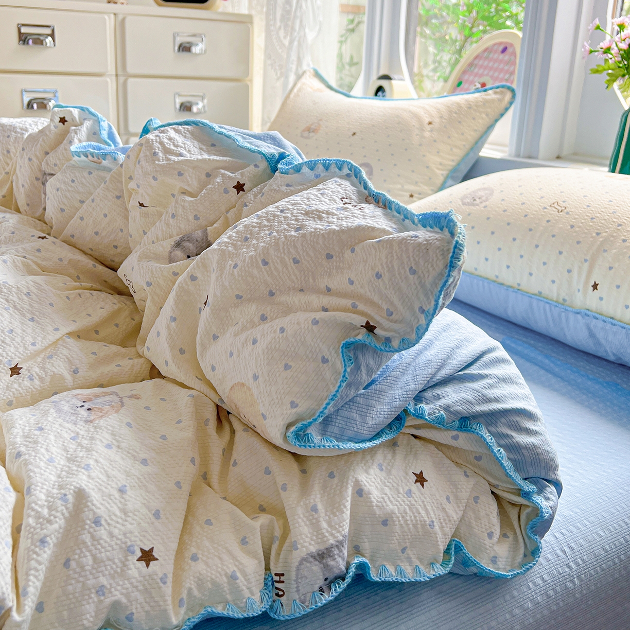 91家纺网 家纺一手货源 找家纺 恒尚居 2026新款泡芙纱四件套贝壳绣边床盖套件单被套床单床笠 【宠物天地】贝壳边