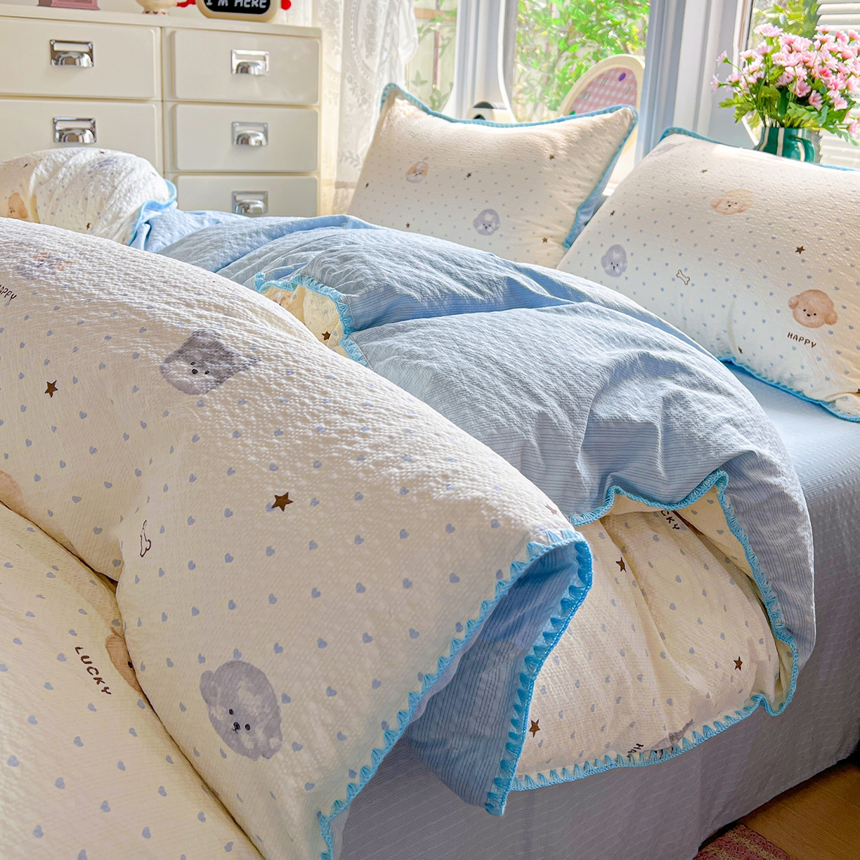 91家纺网 家纺一手货源 找家纺 恒尚居 2026新款泡芙纱四件套贝壳绣边床盖套件单被套床单床笠 【宠物天地】贝壳边