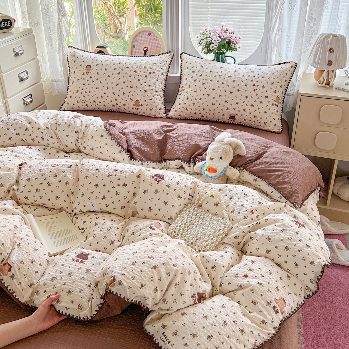 91家纺网 家纺一手货源 找家纺 恒尚居 2026新款泡芙纱四件套贝壳绣边床盖套件单被套床单床笠 【花雨小兔】贝壳边