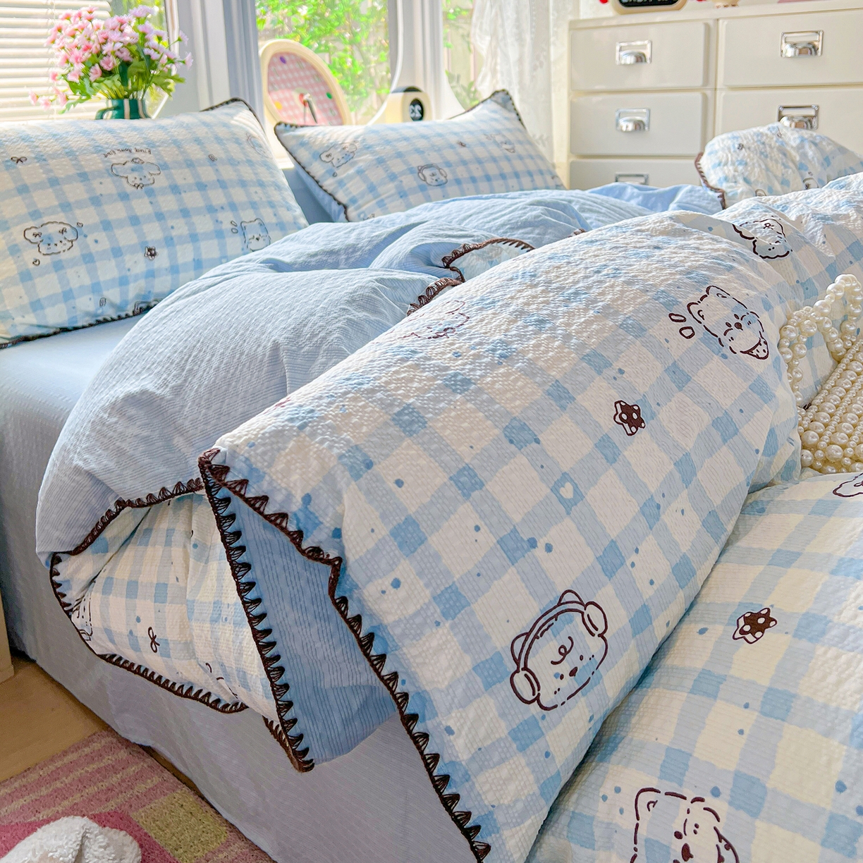 91家纺网 家纺一手货源 找家纺 恒尚居 2026新款泡芙纱四件套贝壳绣边床盖套件单被套床单床笠 【兰格奶狗】贝壳边