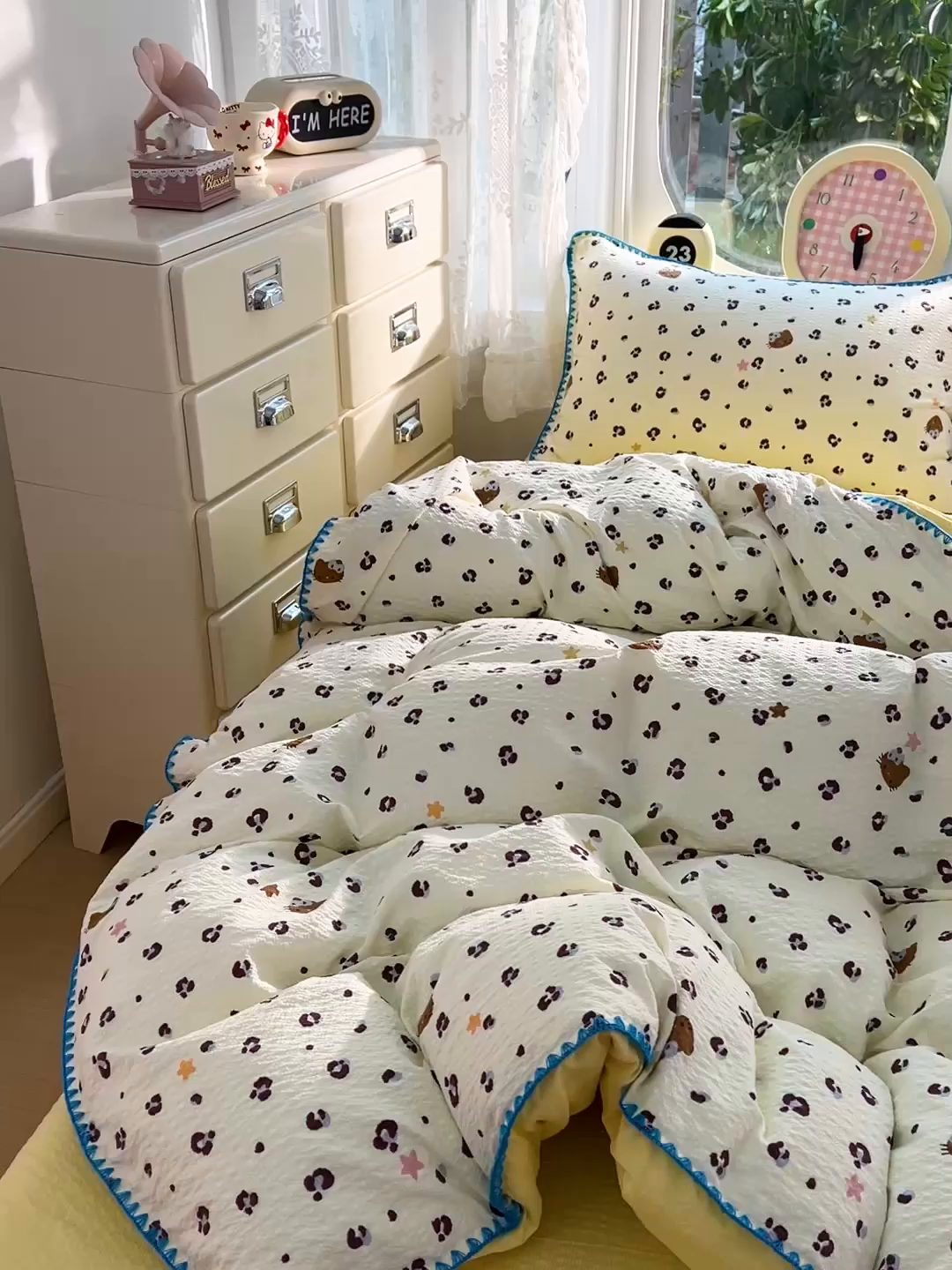 91家纺网 家纺一手货源 找家纺 恒尚居 2026新款泡芙纱四件套贝壳绣边床盖套件单被套床单床笠 【奶呼小猫】贝壳边