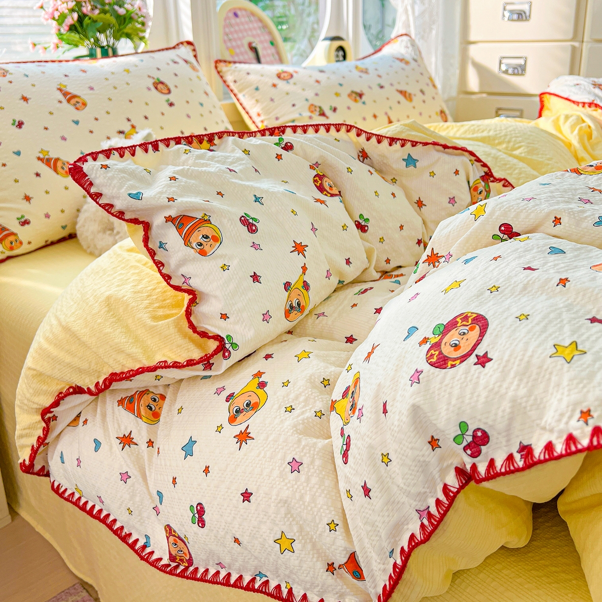 91家纺网 家纺一手货源 找家纺 恒尚居 2026新款泡芙纱四件套贝壳绣边床盖套件单被套床单床笠 【奶黄星星人】贝壳边