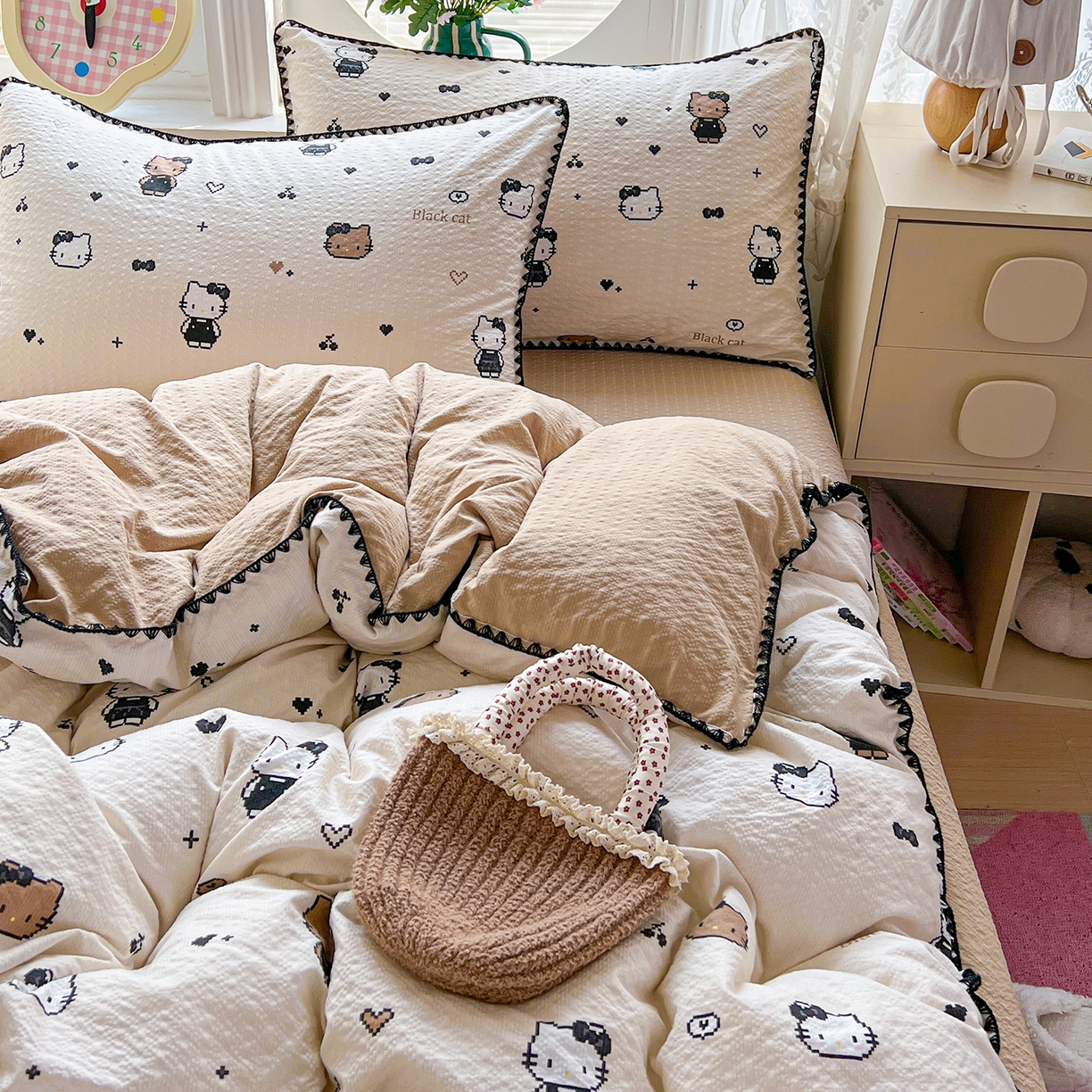 91家纺网 家纺一手货源 找家纺 恒尚居 2026新款泡芙纱四件套贝壳绣边床盖套件单被套床单床笠 【甜妹小猫】贝壳边