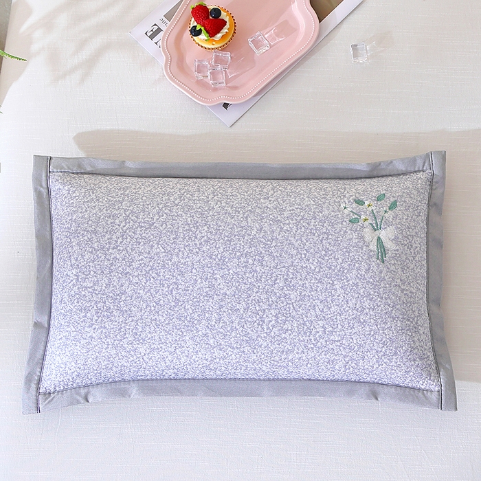 澜鸟枕业 2026新款凉豆豆麻点包边冰豆豆绣花荞麦枕头枕芯 雾紫花屿包边荞麦枕