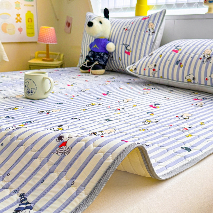 91家纺网 家纺一手货源 找家纺 梓之赫 2026新款史努比凉感丝乳胶凉席席子夏被夏凉被空调被 史努比俱乐部