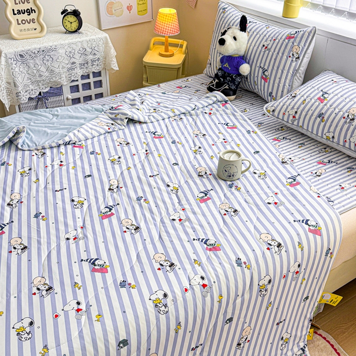 91家纺网 家纺一手货源 找家纺 梓之赫 2026新款史努比凉感丝乳胶凉席席子夏被夏凉被空调被 史努比俱乐部