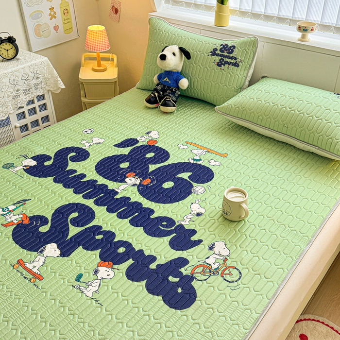 91家纺网 家纺一手货源 找家纺 梓之赫 2026新款史努比凉感丝乳胶凉席席子夏被夏凉被空调被 史努比街头滑板