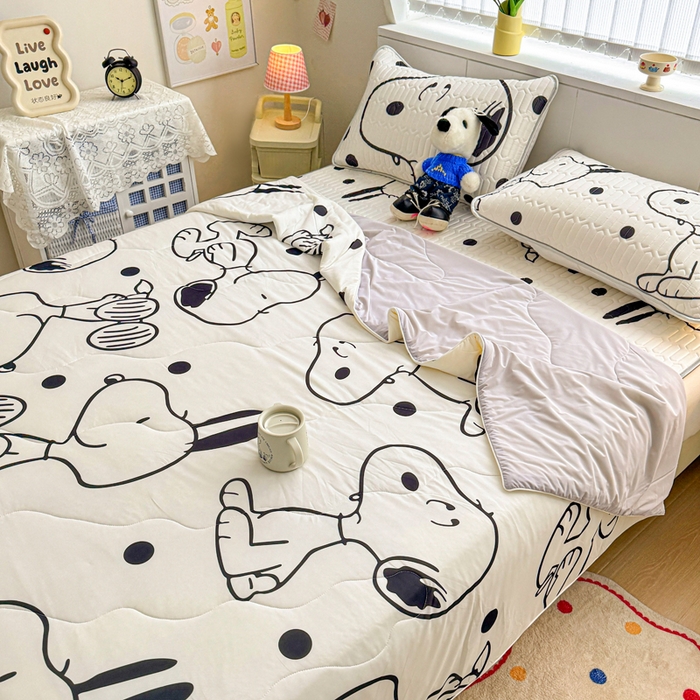 91家纺网 家纺一手货源 找家纺 梓之赫 2026新款史努比凉感丝乳胶凉席席子夏被夏凉被空调被 史努比乐园