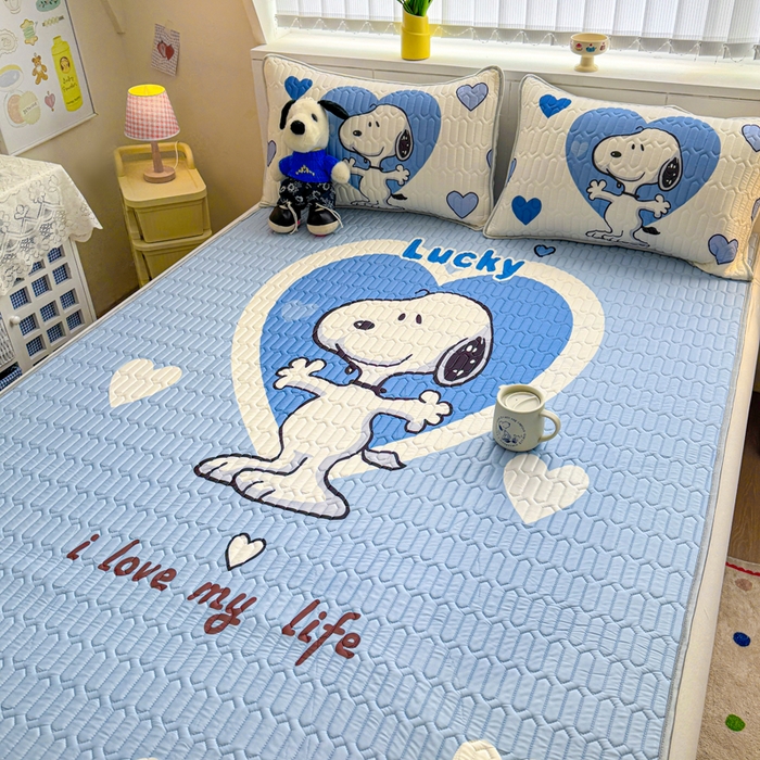 91家纺网 家纺一手货源 找家纺 梓之赫 2026新款史努比凉感丝乳胶凉席席子夏被夏凉被空调被 史努比爱心