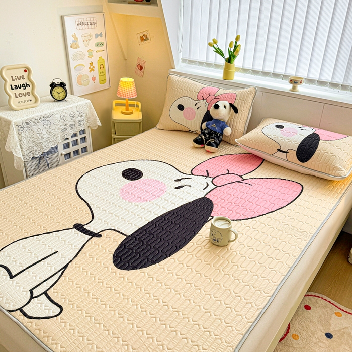 91家纺网 家纺一手货源 找家纺 梓之赫 2026新款史努比凉感丝乳胶凉席席子夏被夏凉被空调被 史努比公主妆