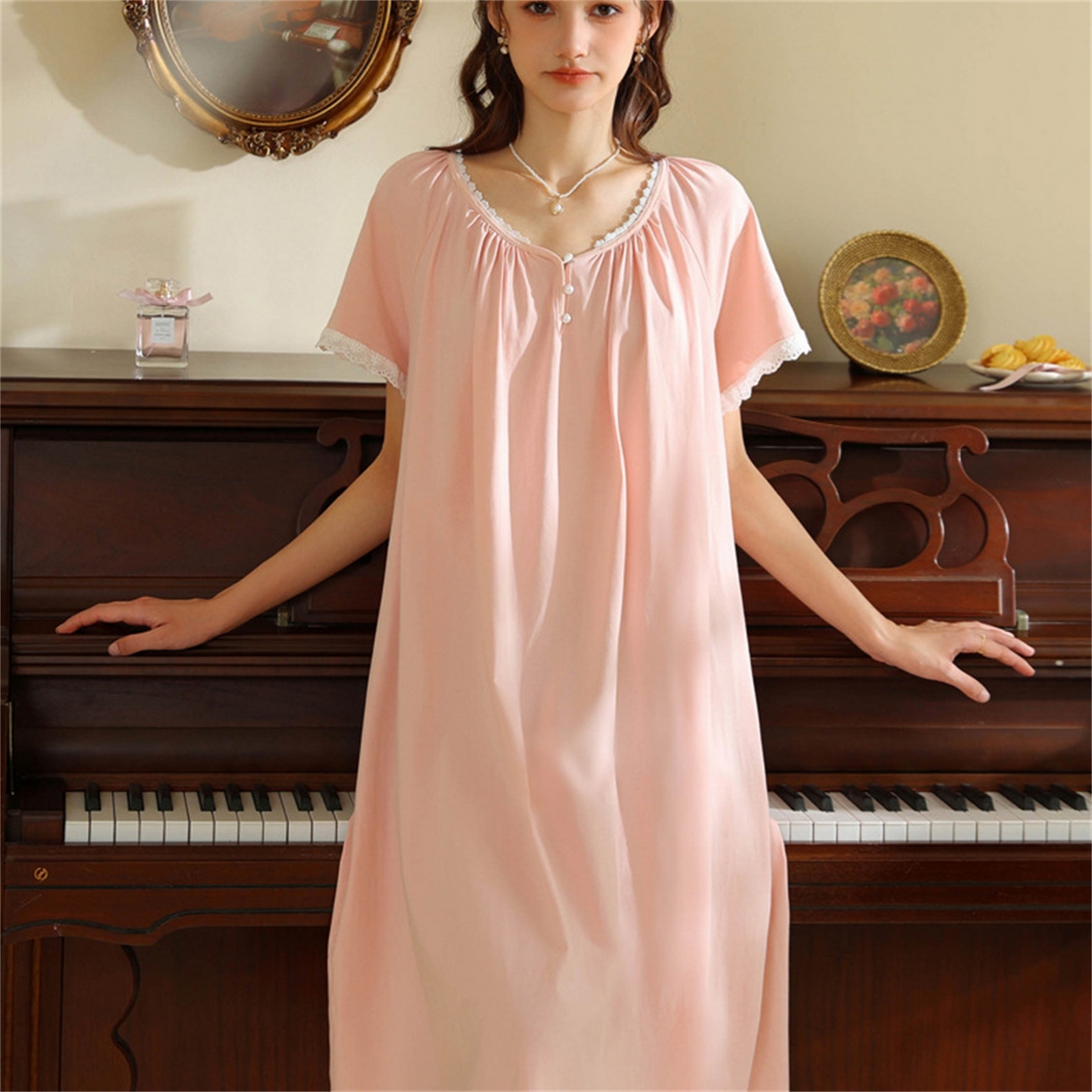 91家纺网 家纺一手货源 找家纺 洛兰沙家居馆 2026新款睡裙女夏季短袖新品宽松长款宫廷公主法式复古薄孕妇睡衣家居服 浅粉