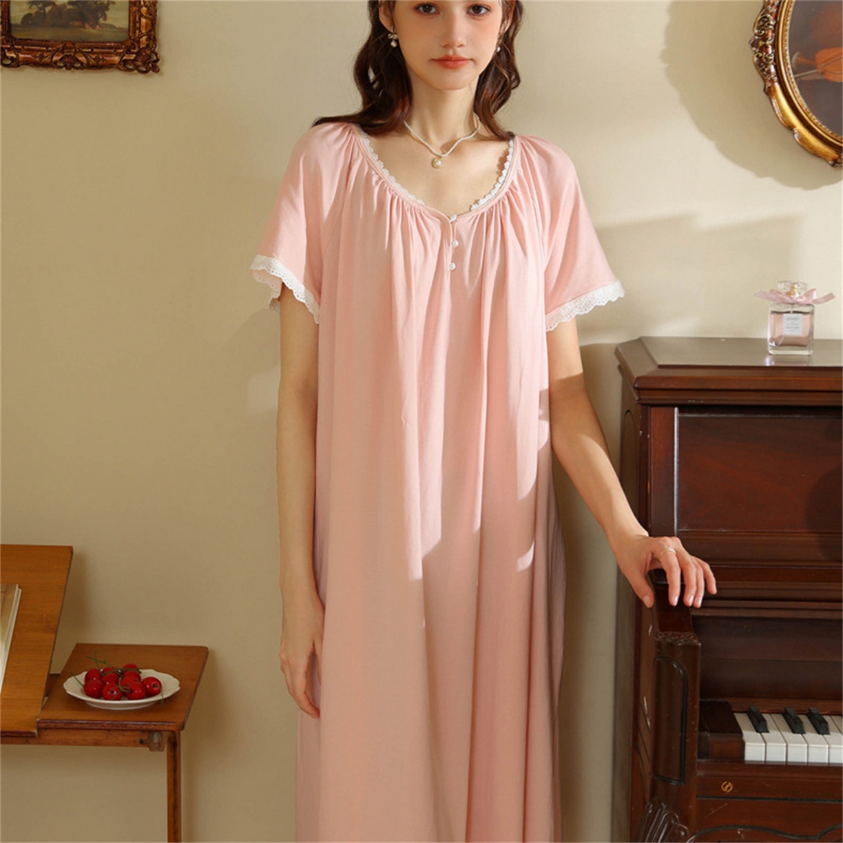 91家纺网 家纺一手货源 找家纺 洛兰沙家居馆 2026新款睡裙女夏季短袖新品宽松长款宫廷公主法式复古薄孕妇睡衣家居服 浅粉