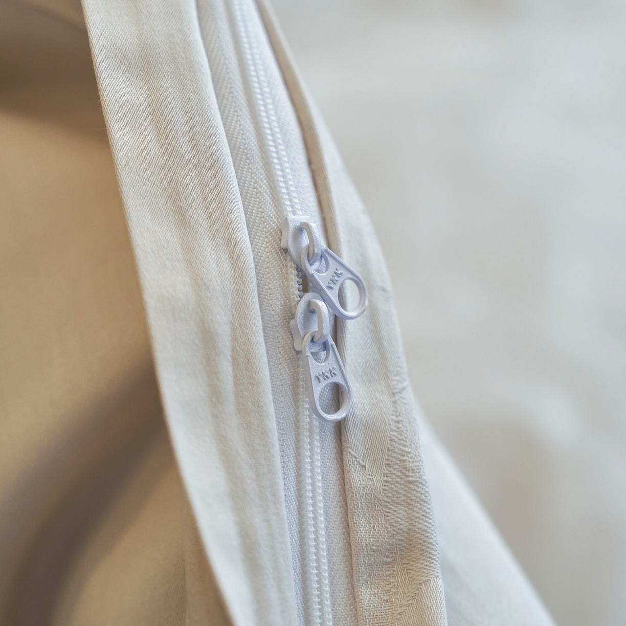 91家纺网 家纺一手货源 找家纺 亿梵家居 2026新款100支长绒棉纯棉厚织大提花四件套 安缦春也-浅杏