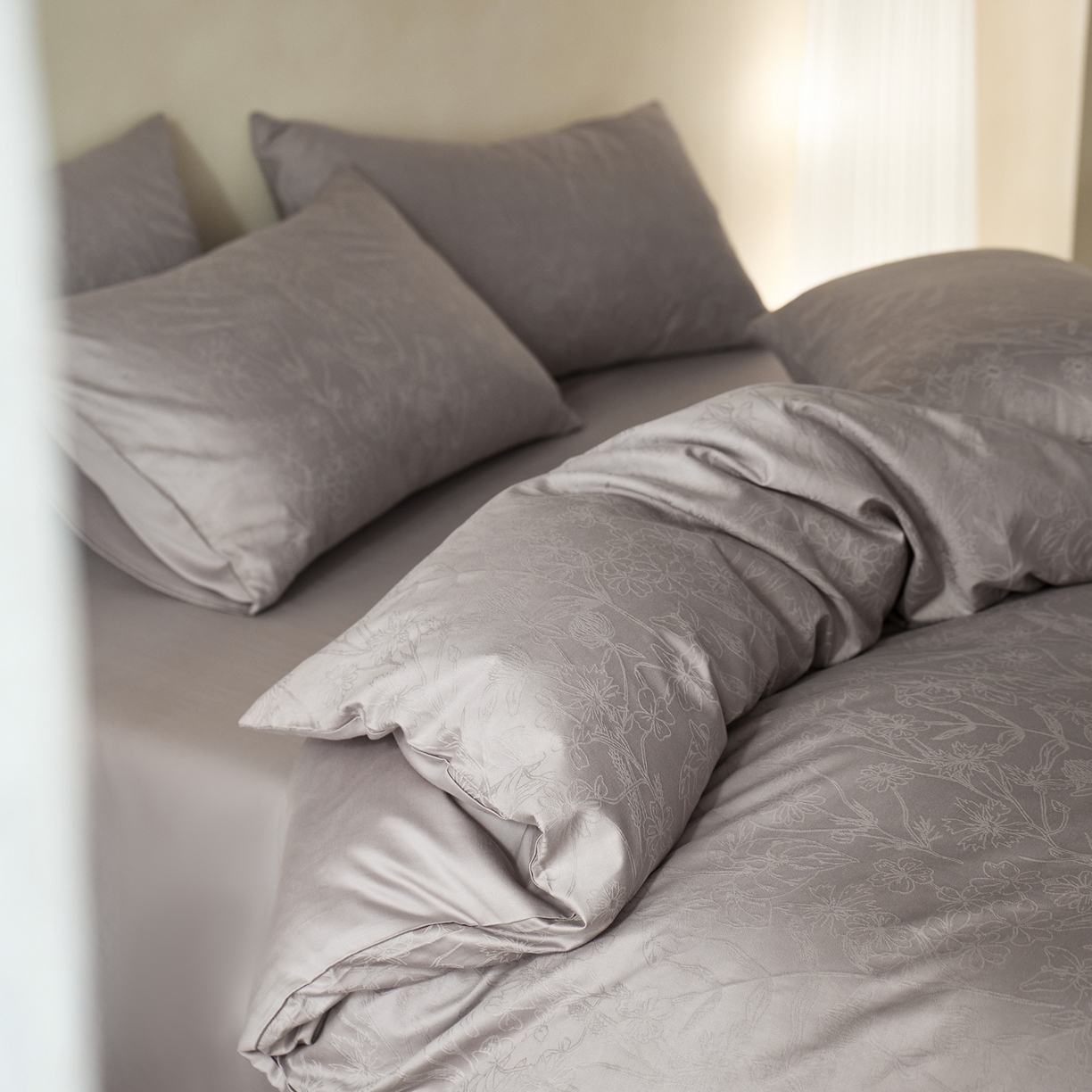 91家纺网 家纺一手货源 找家纺 亿梵家居 2026新款100支长绒棉纯棉厚织大提花四件套 缦莎-可可棕