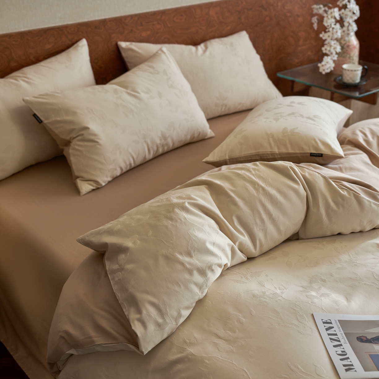 91家纺网 家纺一手货源 找家纺 亿梵家居 2026新款100支长绒棉纯棉厚织大提花四件套 安缦春也-浅奶咖