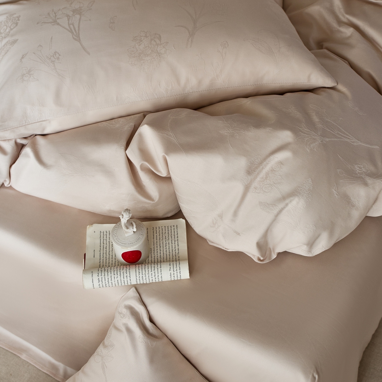 91家纺网 家纺一手货源 找家纺 亿梵家居 2026新款100支长绒棉纯棉厚织大提花四件套 雅芙-浅杏