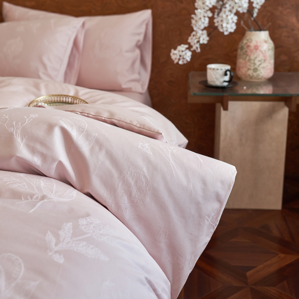 91家纺网 家纺一手货源 找家纺 亿梵家居 2026新款100支长绒棉纯棉厚织大提花四件套 雅芙-浅粉玉