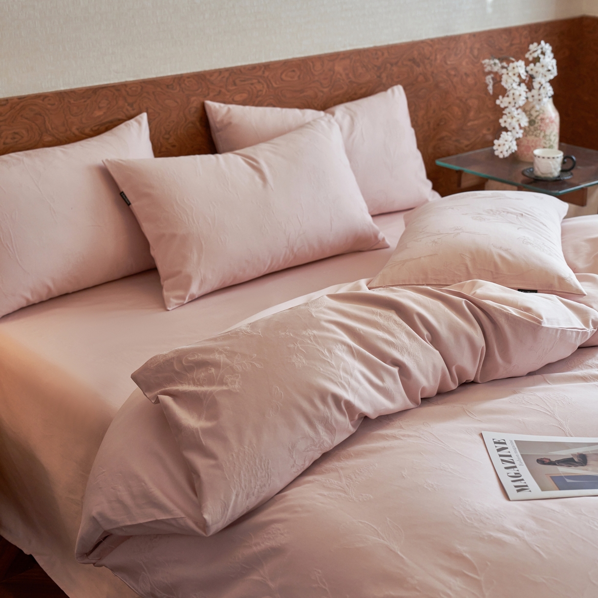 91家纺网 家纺一手货源 找家纺 亿梵家居 2026新款100支长绒棉纯棉厚织大提花四件套 雅芙-浅粉玉