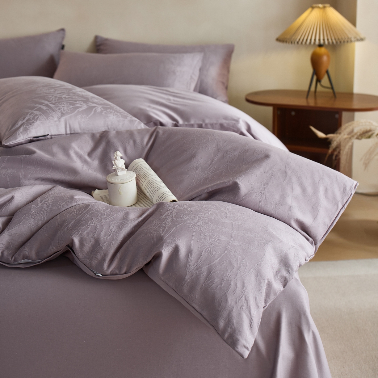 亿梵家居 2026新款100支长绒棉纯棉厚织大提花四件套 缦莎-柔烟紫