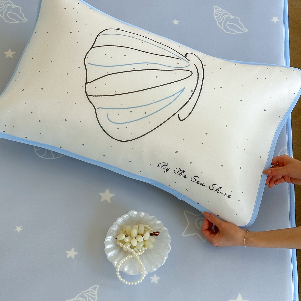 91家纺网 家纺一手货源 找家纺 （总）桃喜 2026新款数码印花冰纤维牛奶丝凉席