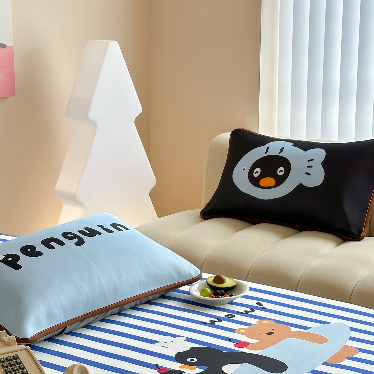 91家纺网 家纺一手货源 找家纺 桃喜 2026新款数码印花冰纤维牛奶丝凉席 冲浪企鹅